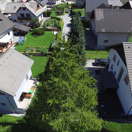 Apartments And Holiday Home Grohar Kranjska Gora Exterior photo